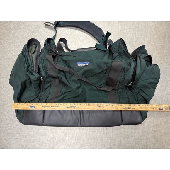 Vintage patagonia 90’s 2 Way Camping Large Duffle Bag Green Shoulder Hand - Picture 2 of 7